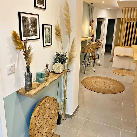 Apartment T2 Harmonie - Elegance, Vue Mer, Piscine & Ajaccio (Corsica)